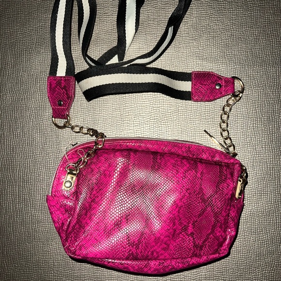 Betsey Johnson Bags Betsey Johnson Kitsch Close Up Camera Crossbody